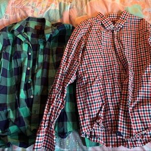 2 Large Untuck it shirts